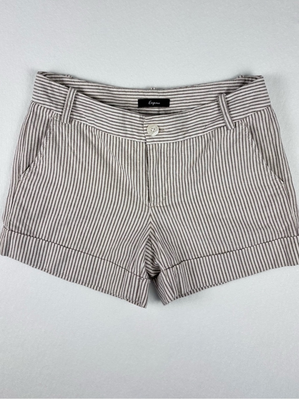 Express Women's Striped Linen-Blend Shorts in Beige and gold accents size 6
